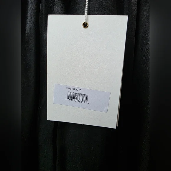 NWT Mac Duggal Plunging Ruffled Rosette A-Line Cocktail Dress Size 16 - Picture 13 of 15